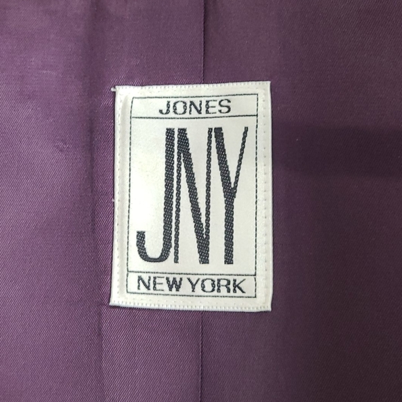 JONES of New York Wool Burgundy Long Coat - Picture 8 of 8